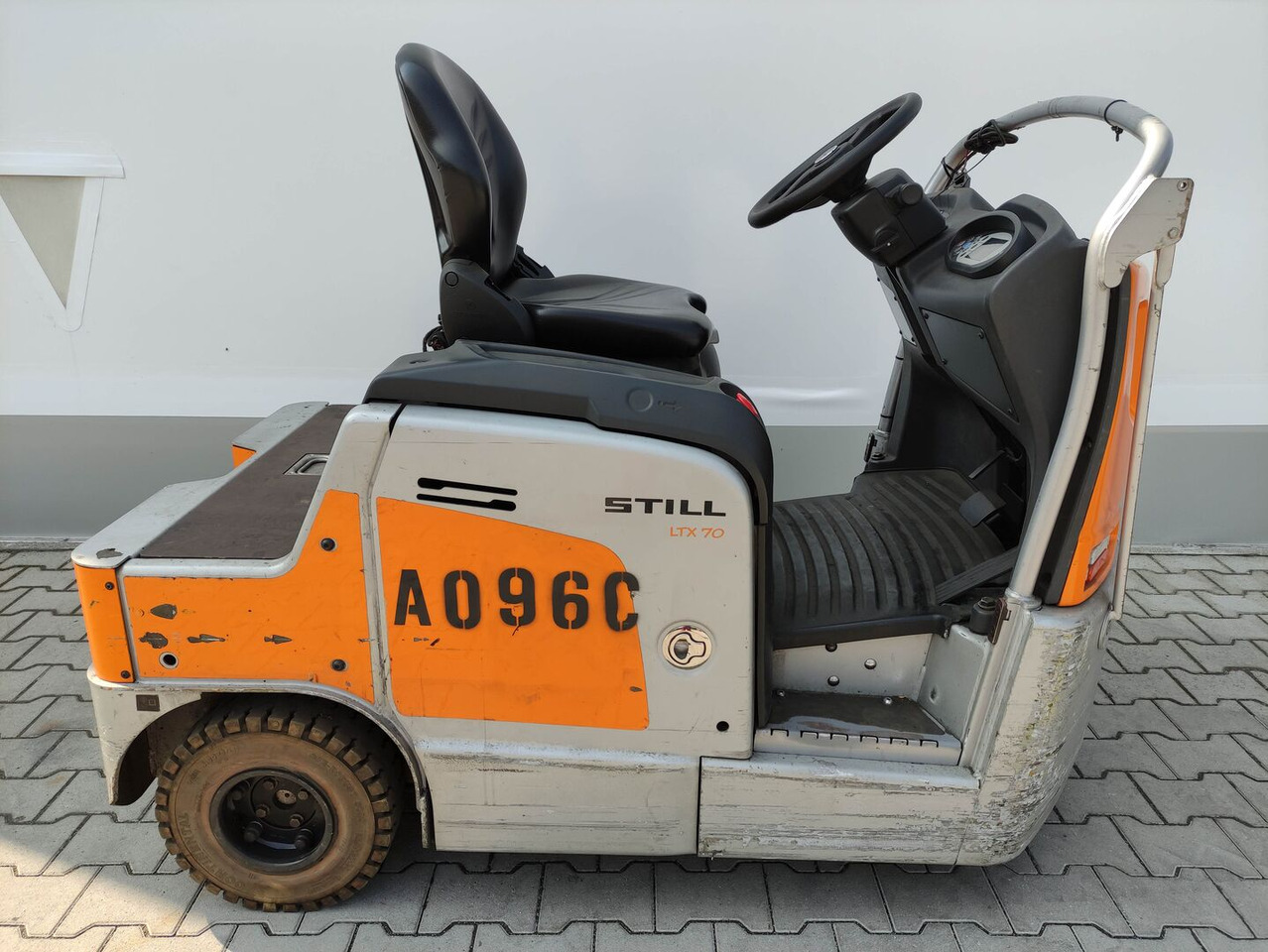 Still LTX-70 - Schleppfahrzeug: das Bild 2 Still LTX-70 - Schleppfahrzeug: das Bild 2