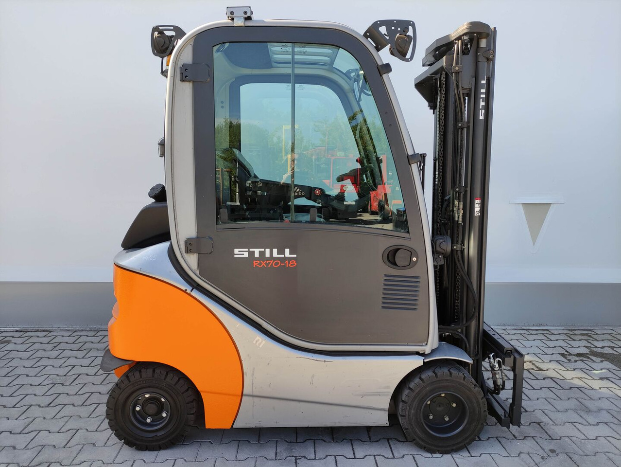 Still RX70-18 - Dieselstapler: das Bild 2 Still RX70-18 - Dieselstapler: das Bild 2