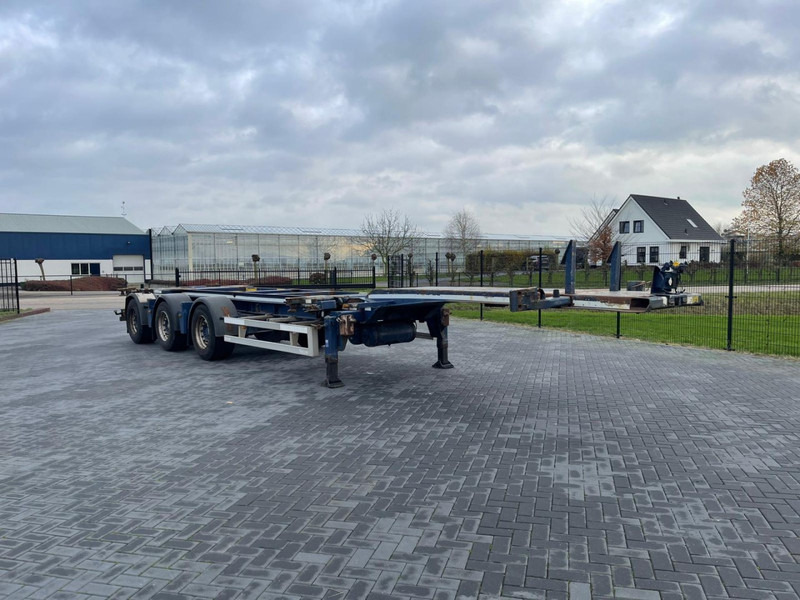 Renders ROC 16.27 CC X-STEERING, ALLE AANSLUITINGEN, APK. - Container/ Wechselfahrgestell Auflieger: das Bild 5 Renders ROC 16.27 CC X-STEERING, ALLE AANSLUITINGEN, APK. - Container/ Wechselfahrgestell Auflieger: das Bild 5