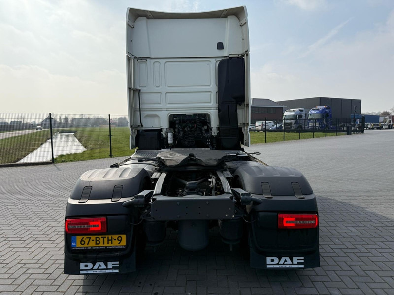 Sattelzugmaschine DAF XF 450 STAND KLIMA, FULL SPOILER, 2X BED, NL TRUCK.: das Bild 11