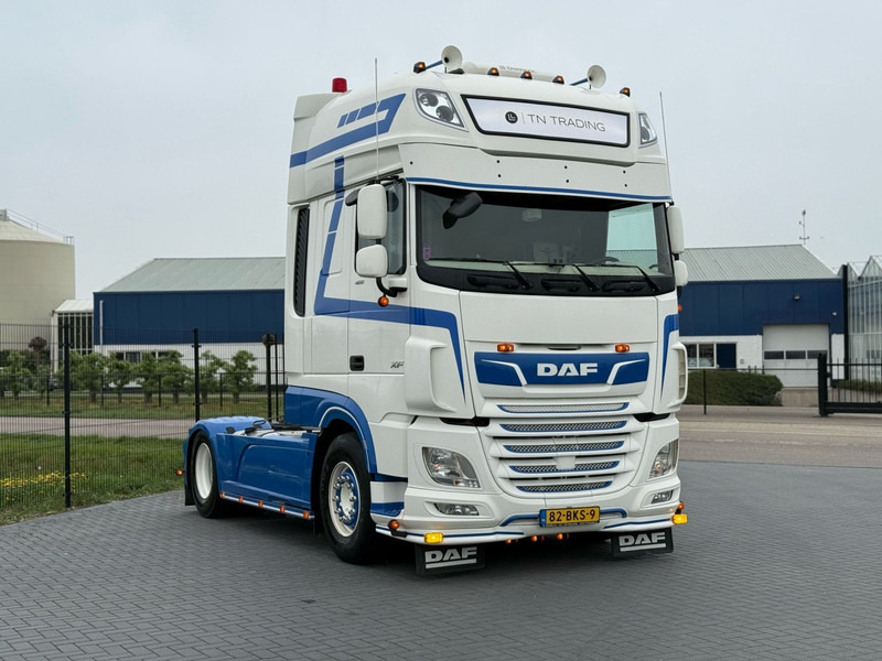 DAF XF 480 FT SHOWTRUCK, VOL SPOILER, COMPLEET INTERIEUR, 2 TANKS. - Sattelzugmaschine: das Bild 1 DAF XF 480 FT SHOWTRUCK, VOL SPOILER, COMPLEET INTERIEUR, 2 TANKS. - Sattelzugmaschine: das Bild 1