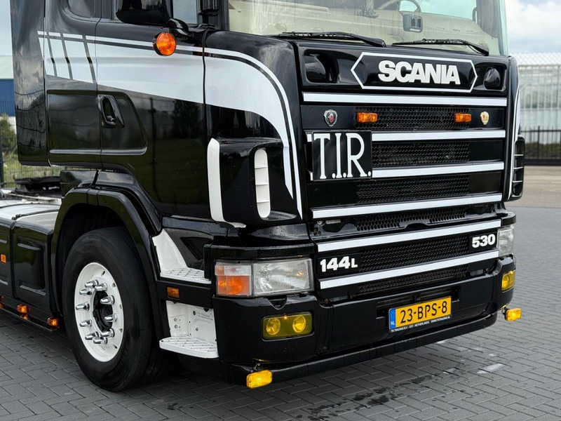 Scania R 144 530 SHOW TRUCK, INTERIEUR, OPEN UITLAAT, HOBBY, TOP. - Sattelzugmaschine: das Bild 4 Scania R 144 530 SHOW TRUCK, INTERIEUR, OPEN UITLAAT, HOBBY, TOP. - Sattelzugmaschine: das Bild 4