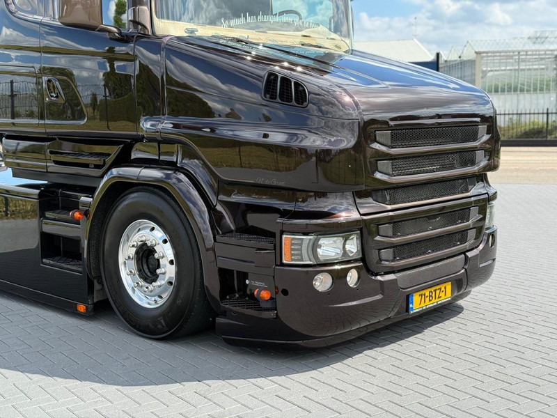 Scania R 580 LB 6X2 HNB TORPEDO, NIEUW STAAT, VOL OPTIES, SHOW TRUCK, VOL!! - Sattelzugmaschine: das Bild 4 Scania R 580 LB 6X2 HNB TORPEDO, NIEUW STAAT, VOL OPTIES, SHOW TRUCK, VOL!! - Sattelzugmaschine: das Bild 4