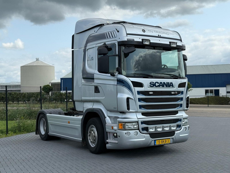 Scania R440 NL TRUCK, TIRES 80%, FULL SPOILER, RETARDER, STEEL/AIR. - Sattelzugmaschine: das Bild 1 Scania R440 NL TRUCK, TIRES 80%, FULL SPOILER, RETARDER, STEEL/AIR. - Sattelzugmaschine: das Bild 1
