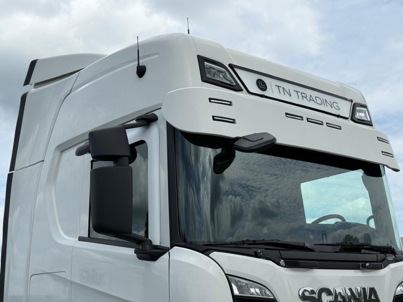 Scania R500 VOLLUCHT, LEREN STOELEN, RETARDER, GOEDE STAAT. - Sattelzugmaschine: das Bild 5 Scania R500 VOLLUCHT, LEREN STOELEN, RETARDER, GOEDE STAAT. - Sattelzugmaschine: das Bild 5