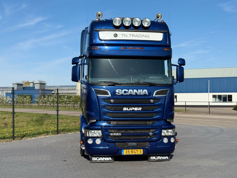 Scania R520 6X2/4, VOLLUCHT, RETARDER, 2 TANKS, TOPLINE. - Sattelzugmaschine: das Bild 4 Scania R520 6X2/4, VOLLUCHT, RETARDER, 2 TANKS, TOPLINE. - Sattelzugmaschine: das Bild 4