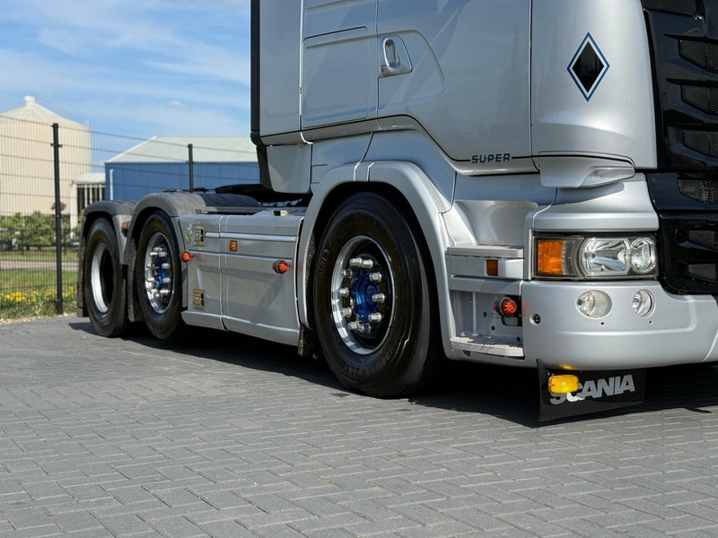 Scania R520 V8 FULL AIR, STEERING PUSHER, SHOW TRUCK, TOP - Sattelzugmaschine: das Bild 5 Scania R520 V8 FULL AIR, STEERING PUSHER, SHOW TRUCK, TOP - Sattelzugmaschine: das Bild 5