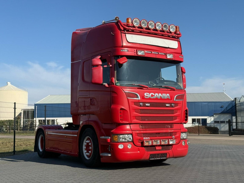 Scania R560 V8 RETARDER, FULL SPOILER, STEEL/AIR, LEATHER, 2 TANKS. - Sattelzugmaschine: das Bild 1 Scania R560 V8 RETARDER, FULL SPOILER, STEEL/AIR, LEATHER, 2 TANKS. - Sattelzugmaschine: das Bild 1