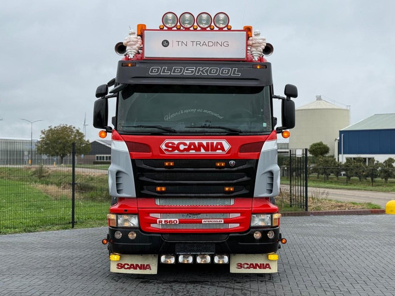 Scania R560 V8 SHOW, TOP, LEREN STOELEN, RETARDER, HANDGESCHAKELD. - Sattelzugmaschine: das Bild 2 Scania R560 V8 SHOW, TOP, LEREN STOELEN, RETARDER, HANDGESCHAKELD. - Sattelzugmaschine: das Bild 2