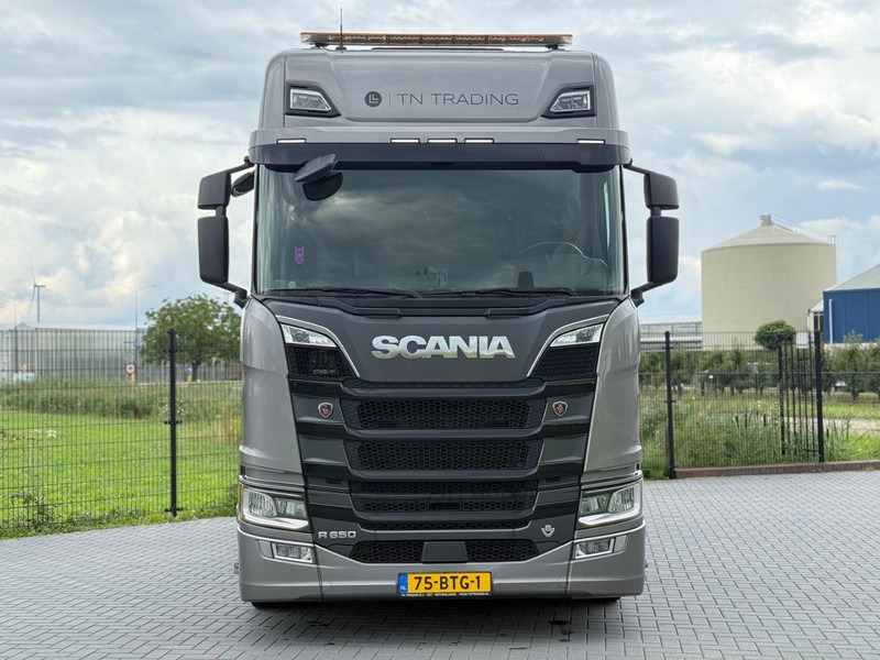 Scania R650 V8 FULL AIR, ALCOA, LEATHER, RETARDER, PTO. - Sattelzugmaschine: das Bild 3 Scania R650 V8 FULL AIR, ALCOA, LEATHER, RETARDER, PTO. - Sattelzugmaschine: das Bild 3