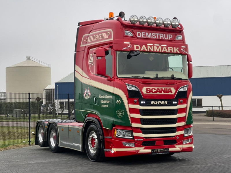 Scania S 650 SHOW TRUCK, FULL AIR, RETARDER, PTO/HYDRAULIC! - Sattelzugmaschine: das Bild 1 Scania S 650 SHOW TRUCK, FULL AIR, RETARDER, PTO/HYDRAULIC! - Sattelzugmaschine: das Bild 1