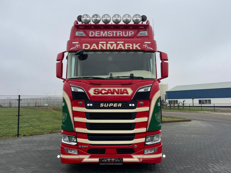 Scania S 650 SHOW TRUCK, FULL AIR, RETARDER, PTO/HYDRAULIC! - Sattelzugmaschine: das Bild 3 Scania S 650 SHOW TRUCK, FULL AIR, RETARDER, PTO/HYDRAULIC! - Sattelzugmaschine: das Bild 3