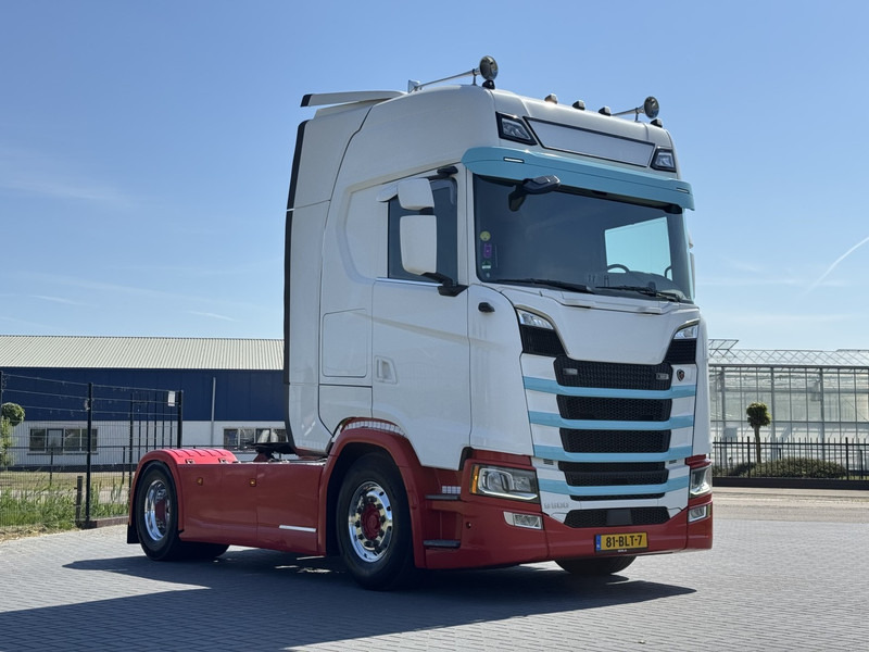 Scania S500 2 UNITS, ALCOA, LEATHER, RETARDER, FULL HISTORIE. - Sattelzugmaschine: das Bild 1 Scania S500 2 UNITS, ALCOA, LEATHER, RETARDER, FULL HISTORIE. - Sattelzugmaschine: das Bild 1