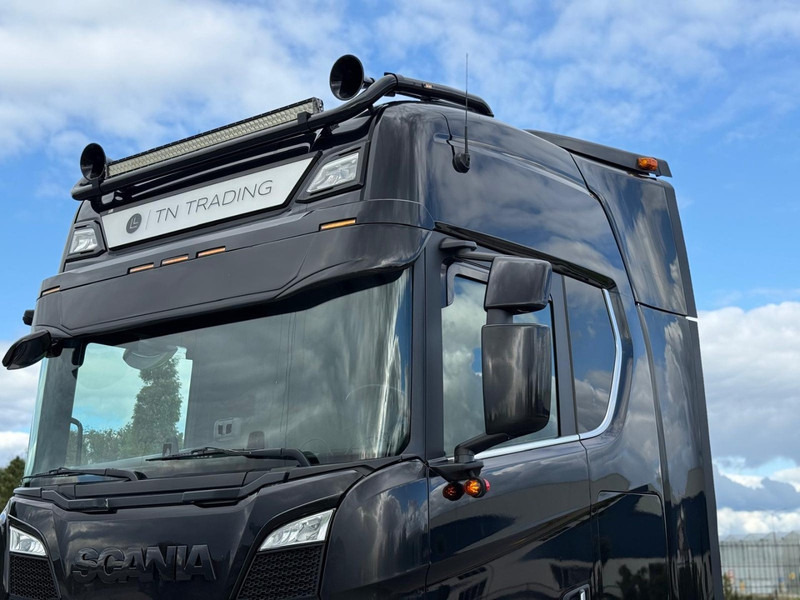 Scania S520 V8 NGS EURO 6D, VOLLUCHT, RETARDER, 6 PUNTS LUCHTVERING, LEER, ALCOA. - Sattelzugmaschine: das Bild 5 Scania S520 V8 NGS EURO 6D, VOLLUCHT, RETARDER, 6 PUNTS LUCHTVERING, LEER, ALCOA. - Sattelzugmaschine: das Bild 5