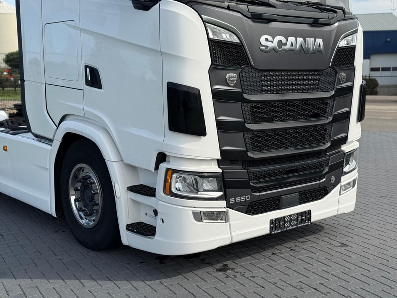 Scania S650 V8 NGS PARK COOL, VOLLUCHT, HYDRAULIEK, PTO, RETARDER, VOL SPOILER. - Sattelzugmaschine: das Bild 2 Scania S650 V8 NGS PARK COOL, VOLLUCHT, HYDRAULIEK, PTO, RETARDER, VOL SPOILER. - Sattelzugmaschine: das Bild 2