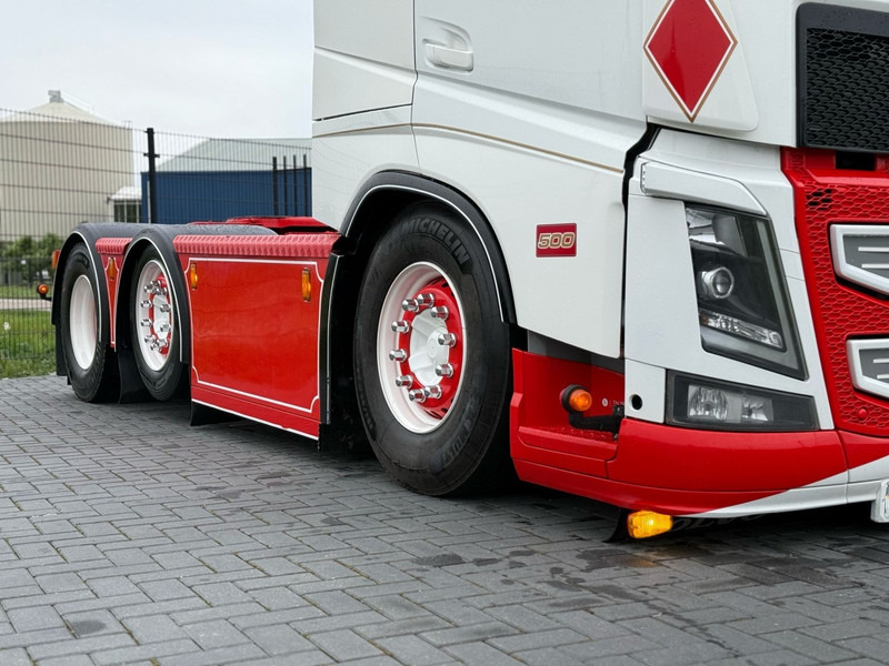 Volvo FH 13.500 SHOWTRUCK, VOLLUCHT, EURO 6, 6X2/4, PTO, SHOW INTERIEUR. - Sattelzugmaschine: das Bild 5 Volvo FH 13.500 SHOWTRUCK, VOLLUCHT, EURO 6, 6X2/4, PTO, SHOW INTERIEUR. - Sattelzugmaschine: das Bild 5