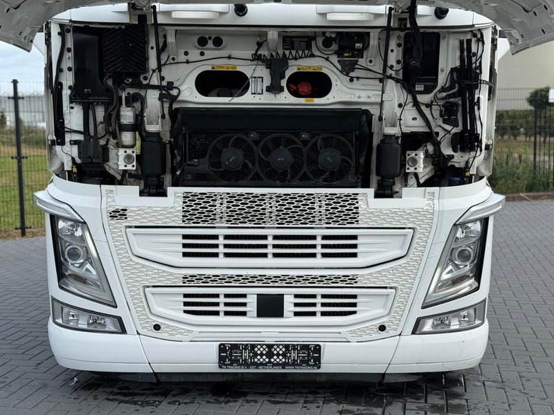 Volvo FH 13.500 VOLLUCHT, RETARDER, LEER, 2 TANKS, TOP AUTO. - Sattelzugmaschine: das Bild 5 Volvo FH 13.500 VOLLUCHT, RETARDER, LEER, 2 TANKS, TOP AUTO. - Sattelzugmaschine: das Bild 5