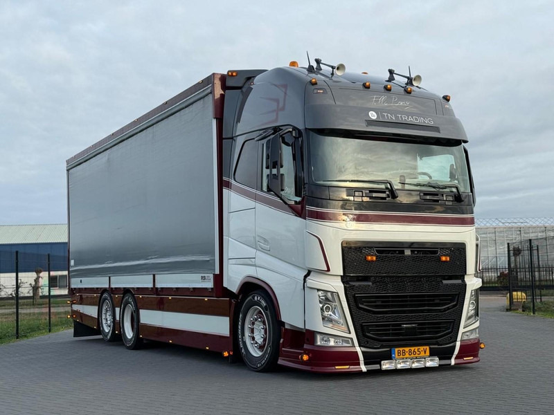 Volvo FH 13.500XL SHOW TRUCK, SPECIAL INTERIOR, TOP STAAT, VOLLUCHT, LAGE KM. - Koffer LKW: das Bild 1 Volvo FH 13.500XL SHOW TRUCK, SPECIAL INTERIOR, TOP STAAT, VOLLUCHT, LAGE KM. - Koffer LKW: das Bild 1