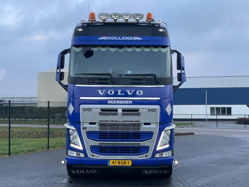Volvo FH 460 NL TRUCK, ALCOA WHEELS, 2X TANK, CONTAINER! - Containerwagen/ Wechselfahrgestell LKW: das Bild 2 Volvo FH 460 NL TRUCK, ALCOA WHEELS, 2X TANK, CONTAINER! - Containerwagen/ Wechselfahrgestell LKW: das Bild 2