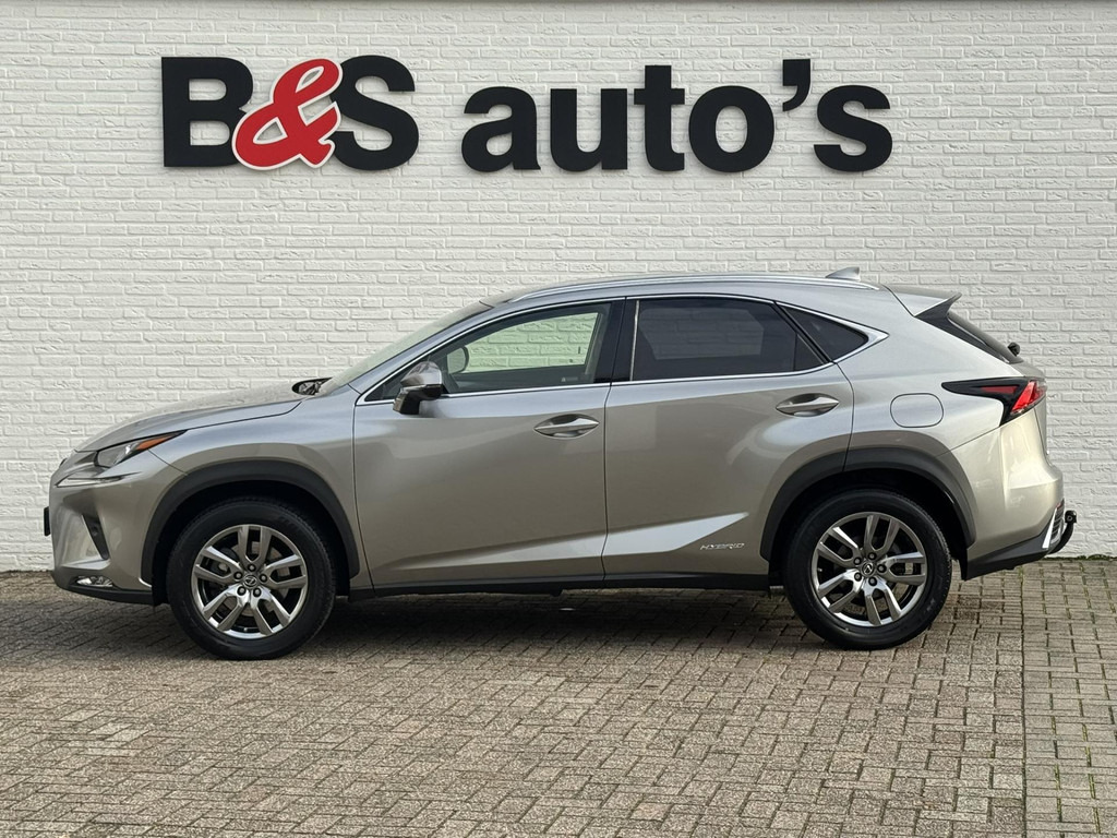 Lexus NX-300h AWD Luxury Line Trekhaak DAB Camera Navigatie Led Lane assist - SUV/ Geländewagen: das Bild 5 Lexus NX-300h AWD Luxury Line Trekhaak DAB Camera Navigatie Led Lane assist - SUV/ Geländewagen: das Bild 5