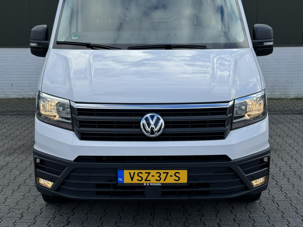 Volkswagen Crafter-30 2.0 TDI L3H3 Highline Carplay DAB Cruise Verwarmde voorruit Trekhaak Lat om Lat - Kastenwagen: das Bild 4 Volkswagen Crafter-30 2.0 TDI L3H3 Highline Carplay DAB Cruise Verwarmde voorruit Trekhaak Lat om Lat - Kastenwagen: das Bild 4