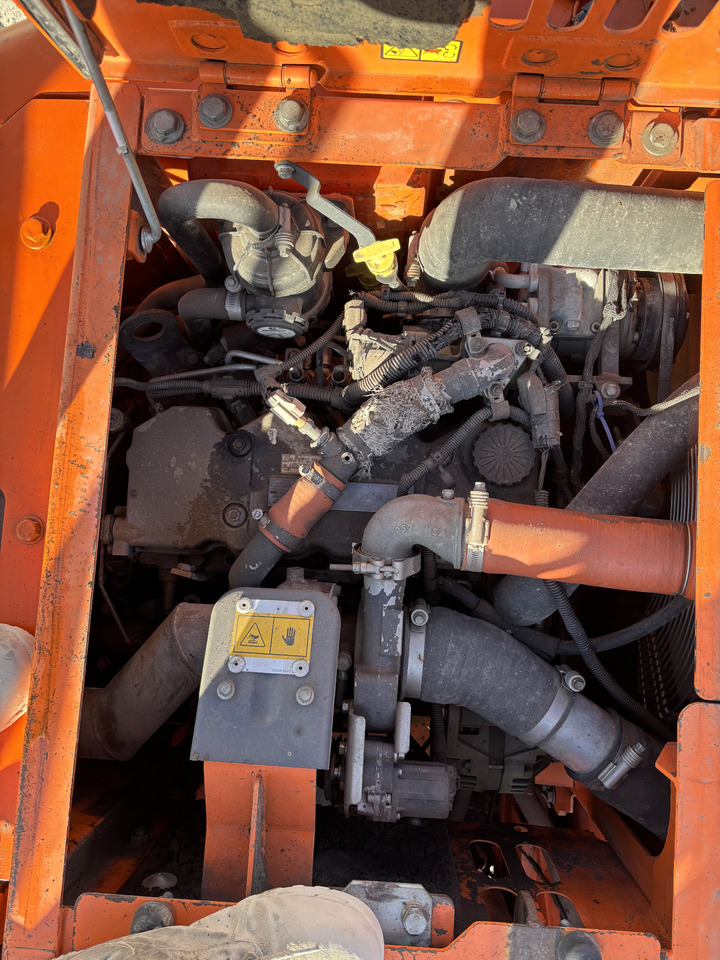 Kettenbagger DOOSAN DX140-3: das Bild 9