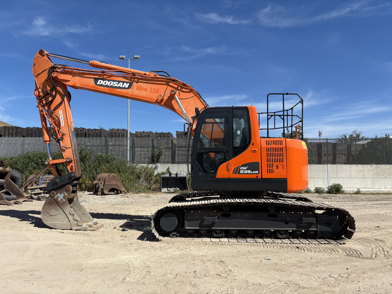 DOOSAN DX235LCR - Kettenbagger: das Bild 2 DOOSAN DX235LCR - Kettenbagger: das Bild 2