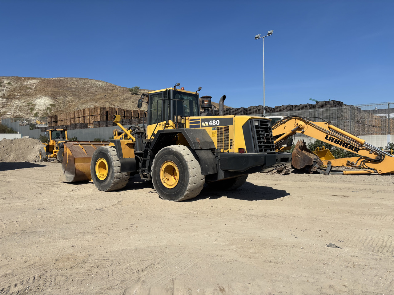KOMATSU WA480-6 - Radlader: das Bild 3 KOMATSU WA480-6 - Radlader: das Bild 3