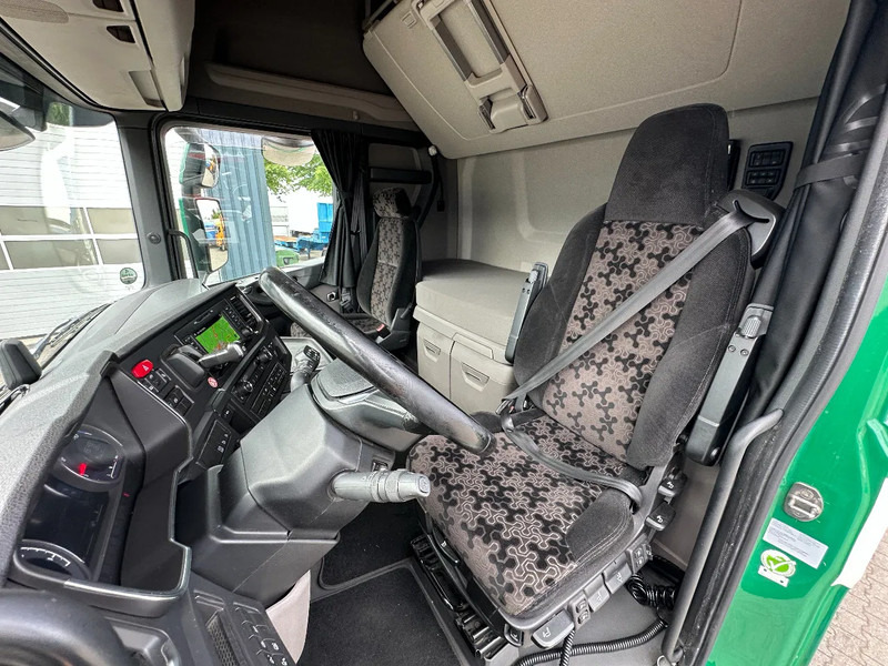 Sattelzugmaschine Scania S450 Retarder ACC Standairco Full air *NL-Truck*: das Bild 15