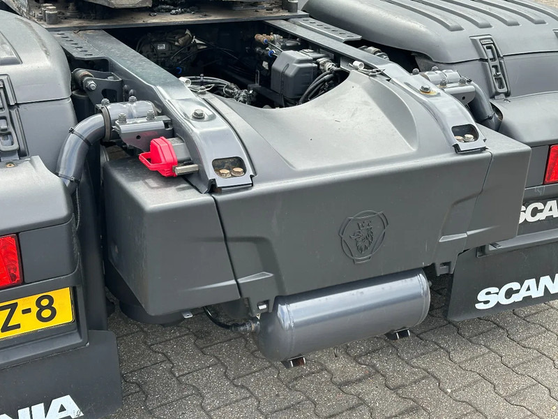 Sattelzugmaschine Scania S450 Retarder ACC Standairco Full air *NL-Truck*: das Bild 6