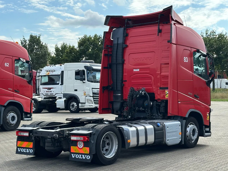 Volvo FH 420 Low Deck / Euro 6 / Globetrotter / 2 Tank / Smart Tacho! - Sattelzugmaschine: das Bild 3 Volvo FH 420 Low Deck / Euro 6 / Globetrotter / 2 Tank / Smart Tacho! - Sattelzugmaschine: das Bild 3