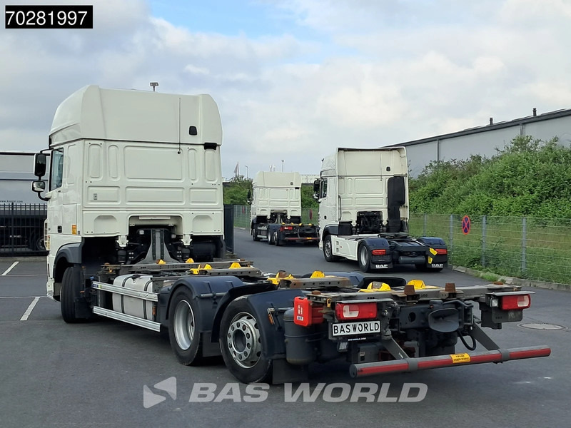 DAF XF 480 6X2 SSC Retarder 2x Tanks Lift+Lenkachse Standklima ACC LED - Containerwagen/ Wechselfahrgestell LKW: das Bild 2 DAF XF 480 6X2 SSC Retarder 2x Tanks Lift+Lenkachse Standklima ACC LED - Containerwagen/ Wechselfahrgestell LKW: das Bild 2