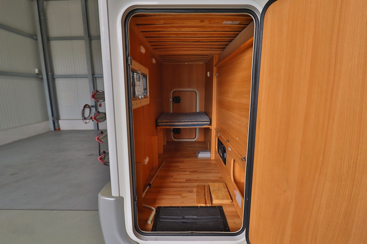 Chausson Flash 03 / Etagenbetten / 6 Schlafplätze / Klima - Alkoven Wohnmobil: das Bild 5 Chausson Flash 03 / Etagenbetten / 6 Schlafplätze / Klima - Alkoven Wohnmobil: das Bild 5