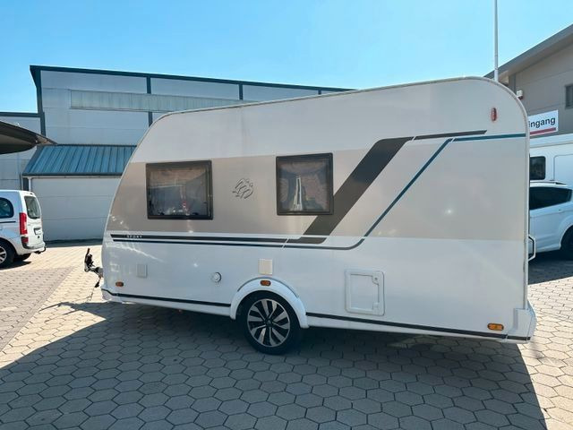 Knaus SPORT 400 LK - 1.HAND-FINANZIERUNG MÖGLICH Knaus SPORT 400 LK - 1.HAND-FINANZIERUNG MÖGLICH - Wohnwagen: das Bild 5 Knaus SPORT 400 LK - 1.HAND-FINANZIERUNG MÖGLICH Knaus SPORT 400 LK - 1.HAND-FINANZIERUNG MÖGLICH - Wohnwagen: das Bild 5