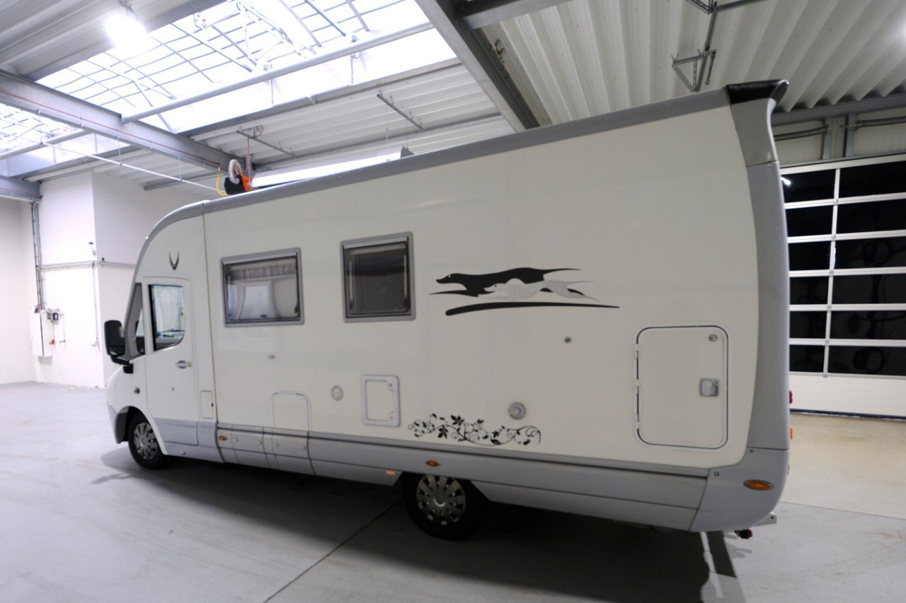 Laika Rexosline 650/Festbett+Hubbett/Klima/Markise - Integriertes Wohnmobil: das Bild 3 Laika Rexosline 650/Festbett+Hubbett/Klima/Markise - Integriertes Wohnmobil: das Bild 3