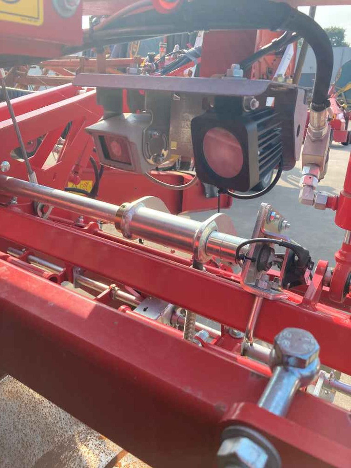 Kartoffelroder Grimme SE 150-60 UB: das Bild 30