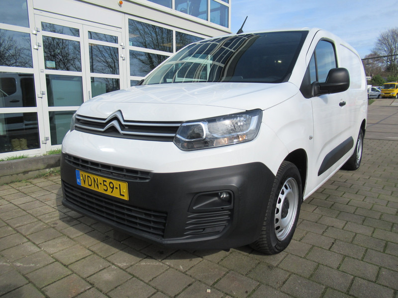 Citroën Berlingo 1.5 BlueHDI Club XL 3-Zit Lang Maxi - Kleintransporter: das Bild 5 Citroën Berlingo 1.5 BlueHDI Club XL 3-Zit Lang Maxi - Kleintransporter: das Bild 5