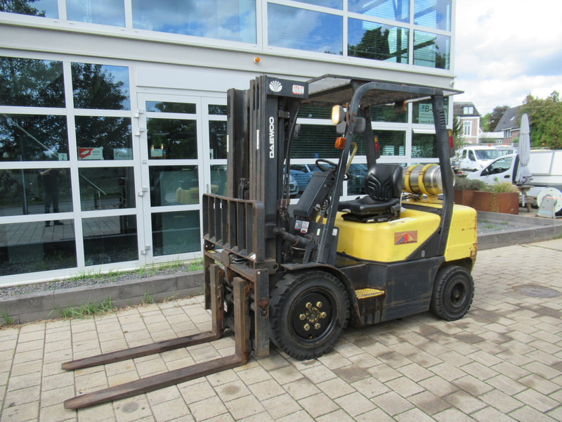 Daewoo G30P-3 Heftruck LPG - Treibgasstapler: das Bild 2 Daewoo G30P-3 Heftruck LPG - Treibgasstapler: das Bild 2