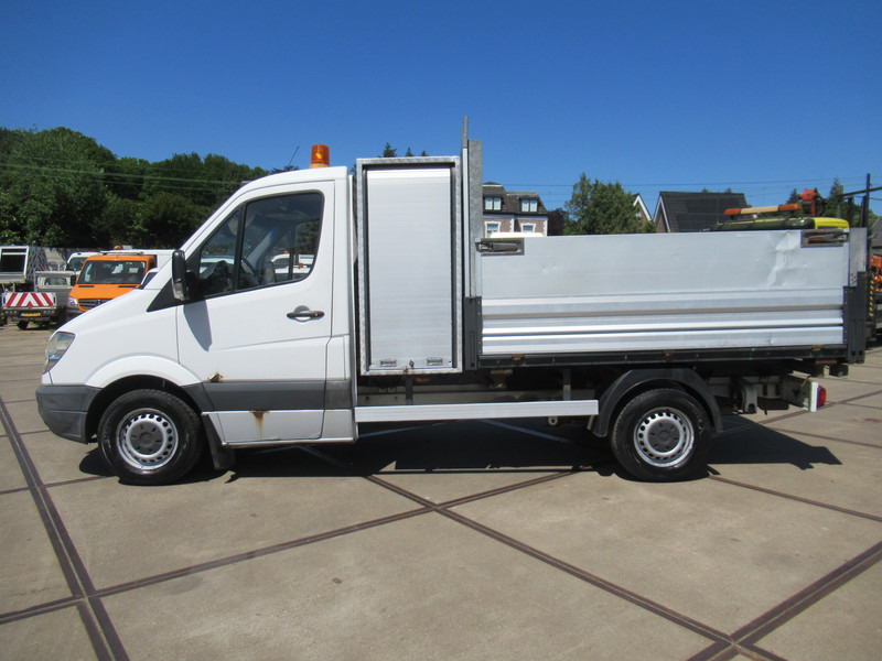 Mercedes-Benz Sprinter 309 2.2 CDI 366, kipper-Tipper - Kipper Transporter: das Bild 4 Mercedes-Benz Sprinter 309 2.2 CDI 366, kipper-Tipper - Kipper Transporter: das Bild 4