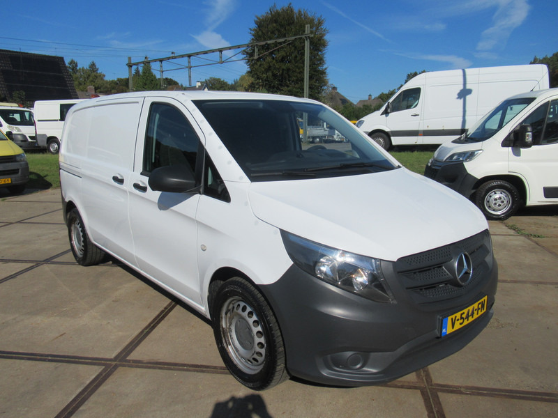 Mercedes-Benz Vito 639/5 4x4 113CDI DENSO koelinbouw - Kühltransporter: das Bild 4 Mercedes-Benz Vito 639/5 4x4 113CDI DENSO koelinbouw - Kühltransporter: das Bild 4