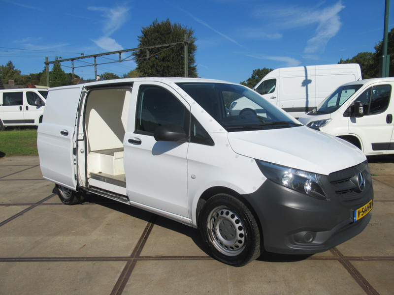 Mercedes-Benz Vito 639/5 4x4 113CDI DENSO koelinbouw - Kühltransporter: das Bild 5 Mercedes-Benz Vito 639/5 4x4 113CDI DENSO koelinbouw - Kühltransporter: das Bild 5