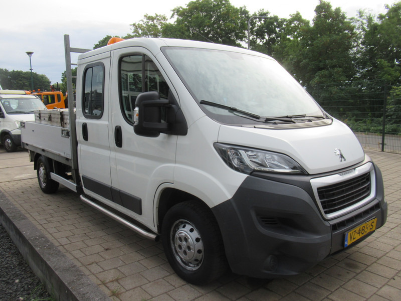 Peugeot Boxer 335 2.2 HDI L3 XR DOKA Dubbelcabine Engine broken - Pritsche Transporter, Transporter mit Doppelkabine: das Bild 5 Peugeot Boxer 335 2.2 HDI L3 XR DOKA Dubbelcabine Engine broken - Pritsche Transporter, Transporter mit Doppelkabine: das Bild 5