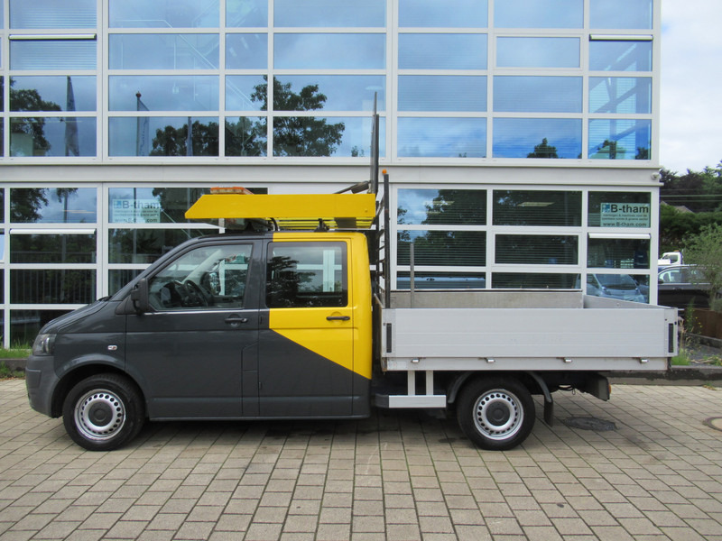 Volkswagen Transporter T5 2.0 TDI 75KW L2H1 DOKA dubbelcabine Kipper Actiebord - Kipper Transporter, Transporter mit Doppelkabine: das Bild 5 Volkswagen Transporter T5 2.0 TDI 75KW L2H1 DOKA dubbelcabine Kipper Actiebord - Kipper Transporter, Transporter mit Doppelkabine: das Bild 5