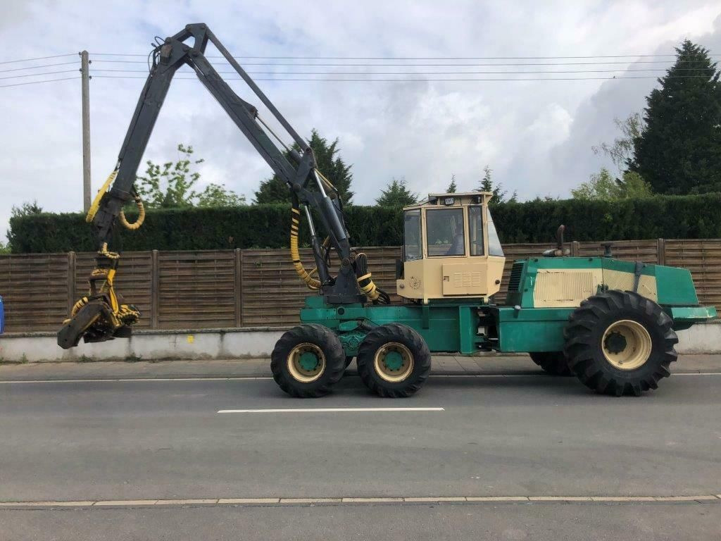 Harvester UTC 2665 inklusive Aggregat - Harvester: das Bild 2 Harvester UTC 2665 inklusive Aggregat - Harvester: das Bild 2