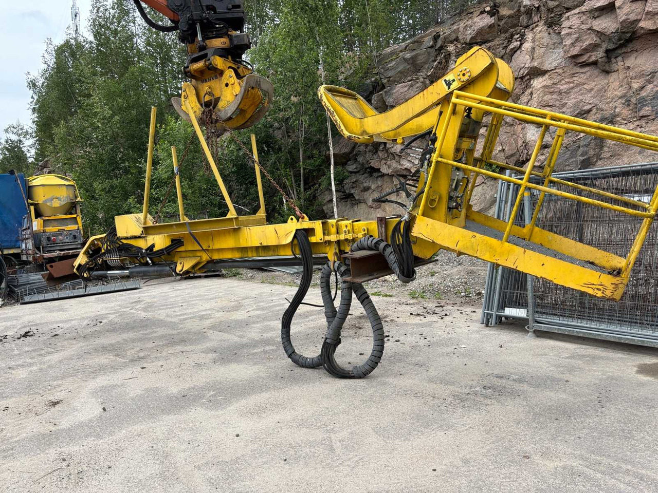 Atlas Copco aerial boom (to be dismantled/refurbished) - Arbeitsbühne: das Bild 2 Atlas Copco aerial boom (to be dismantled/refurbished) - Arbeitsbühne: das Bild 2