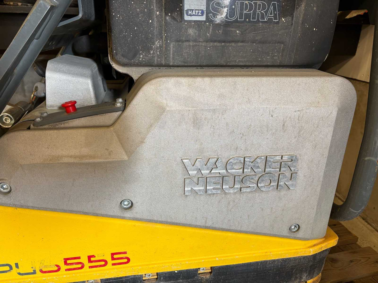Compactor Wacker Neuson DPU 6555 - Rüttelplatte: das Bild 4 Compactor Wacker Neuson DPU 6555 - Rüttelplatte: das Bild 4