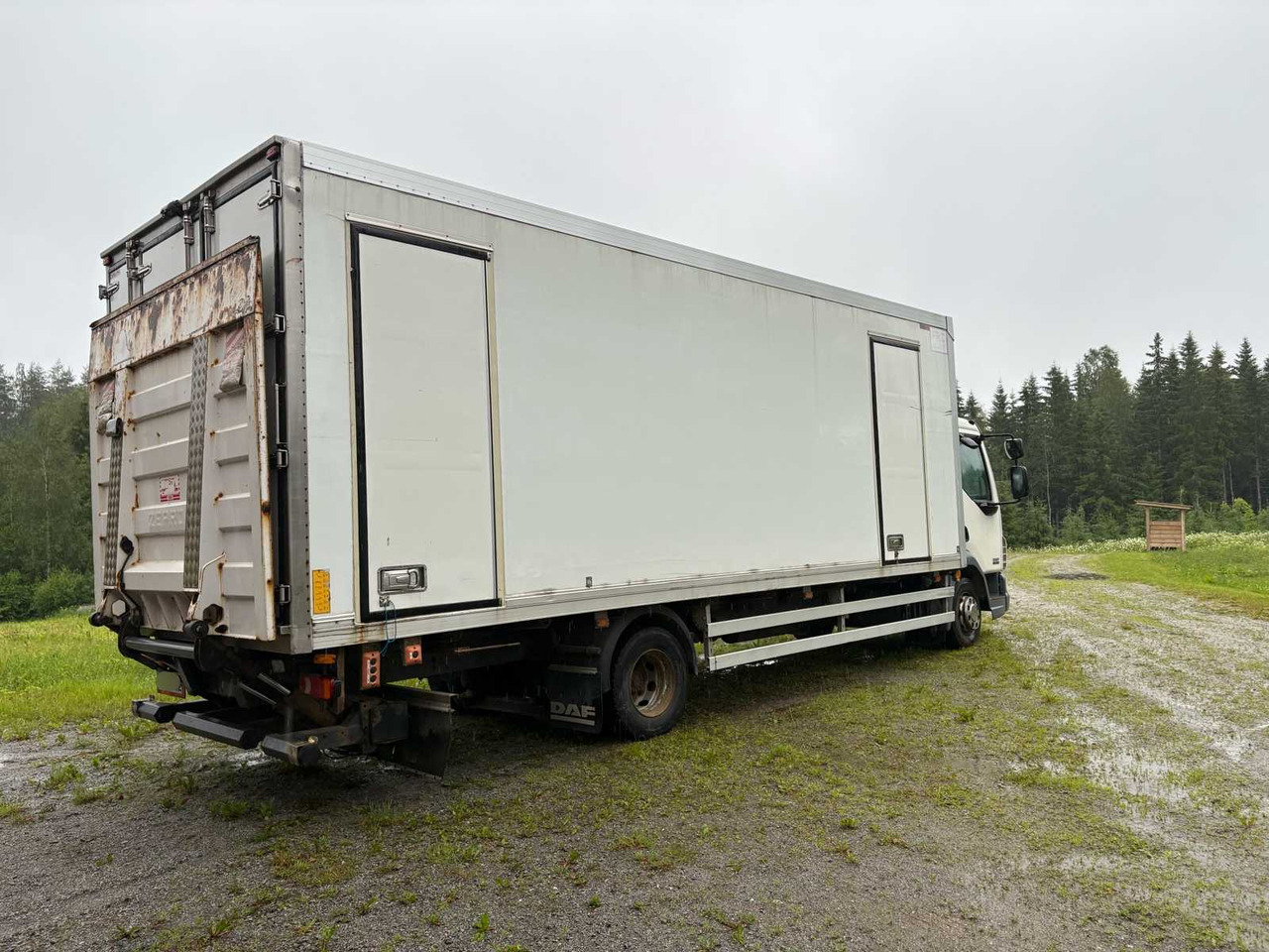 Refrigerated truck DAF LF 45.220 6.7 - Kühlkoffer LKW: das Bild 5 Refrigerated truck DAF LF 45.220 6.7 - Kühlkoffer LKW: das Bild 5