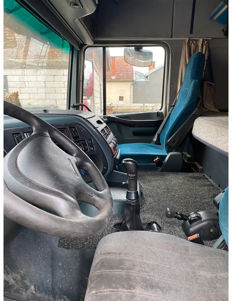 Sattelzugmaschine DAF XF 95.480: das Bild 8