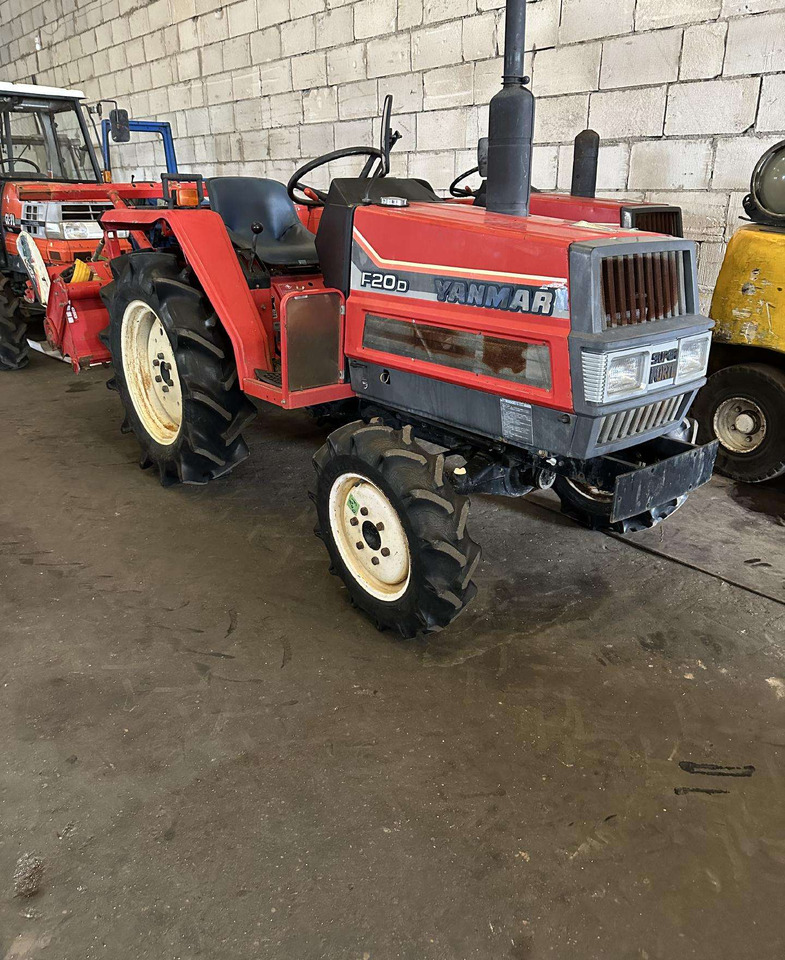 Yanmar F20 - Traktor: das Bild 4 Yanmar F20 - Traktor: das Bild 4