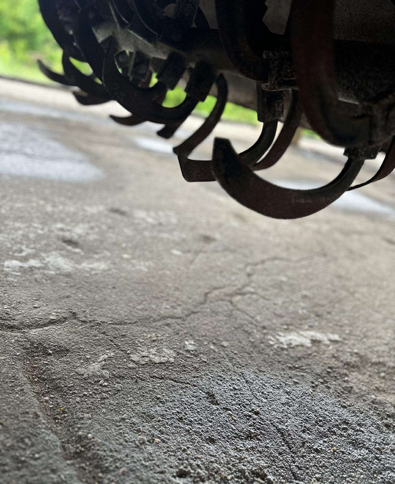 Yanmar F230 - Traktor: das Bild 3 Yanmar F230 - Traktor: das Bild 3